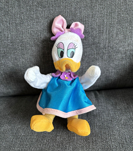 Disneyland paris daisy duck - disneyland,