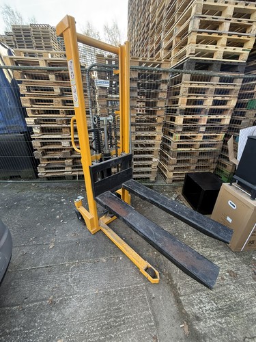 Manual high lift hydraulic - manual,