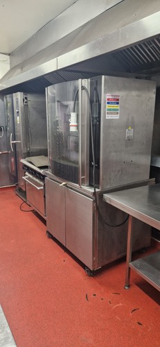 Commercial rotisserie oven - ,