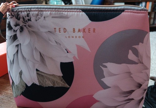 Ted baker wash - bag, floral