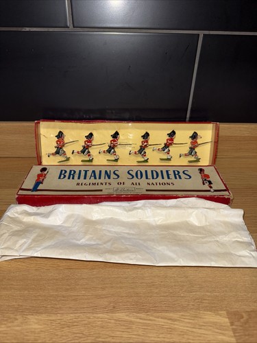 Britains antique set the - britains,
