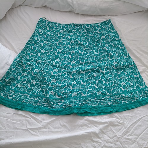 Monsoon skirt size needs - 22,