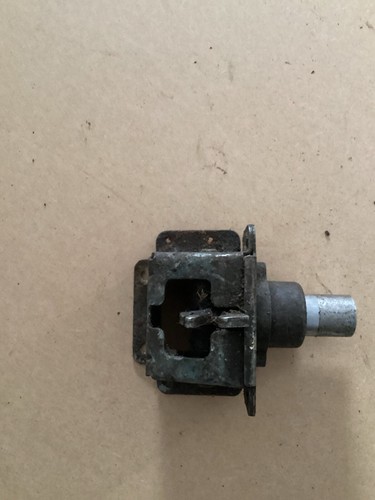 Triumph tr6 bootlock - triumph,