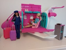 Barbie Dream Jet Plane with 2 Barbie dolls and Skipper. Accessories included