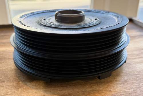 Genuine crankshaft pulley land - genuine,