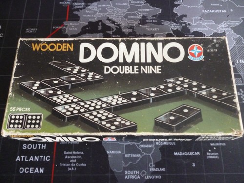 Vintage estrela wooden domino - vintage,