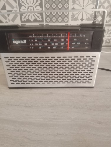 Vintage ingersoll radio - vintage,