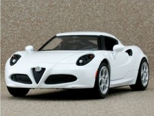 ALFA ROMEO 4C - white - MotorMax 1:24