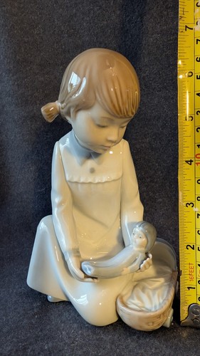 Vintage nao lladro girl - nao, with