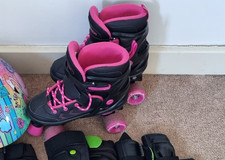 Kids Pink QUAD Roller Skates - Adjustable Size 3-5 (35-38)
