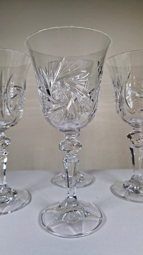 Set bohemia cut - of,