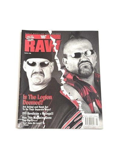 Wwe raw wrestling magazine - wwe,