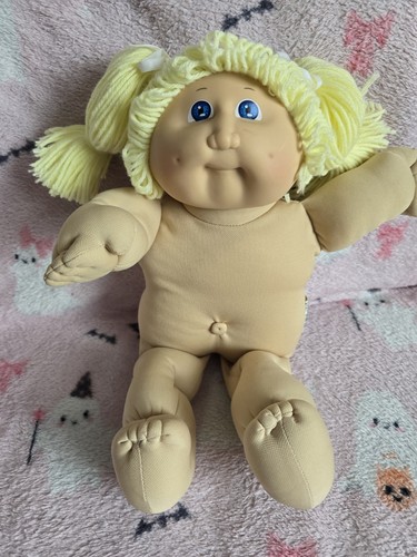 Vintage cabbage patch kid - vintage,