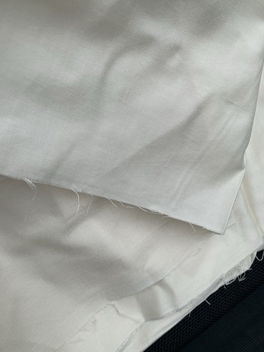 Metres cream cotton satin - 6.5,