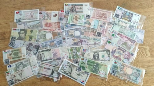 Joblot 100 world - of,