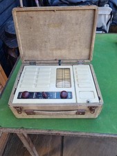 Vintage 1950s Vidor Radio