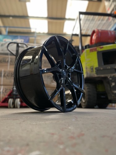 4x18 inch 5x112 black estoril - inch,