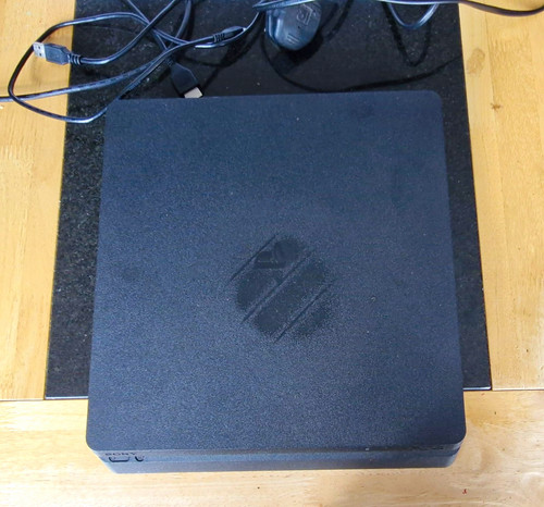 Sony playstation slim - sony,
