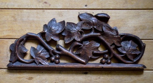 Antique german black forest - black,