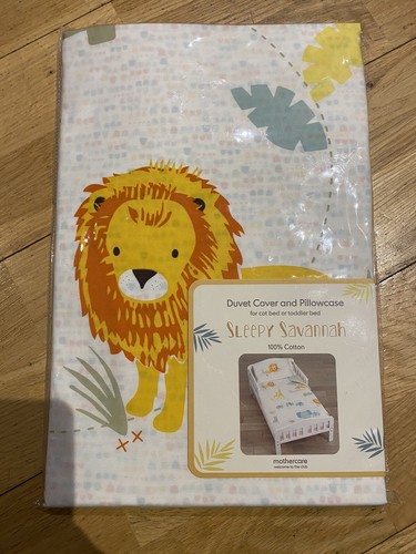 New duvet cover and pillowcase - new,