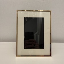 Sixtrees  Gold Photo Frame For