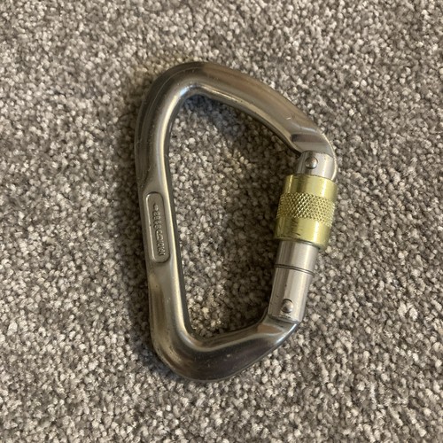 Dmm locking screw - locking, gate