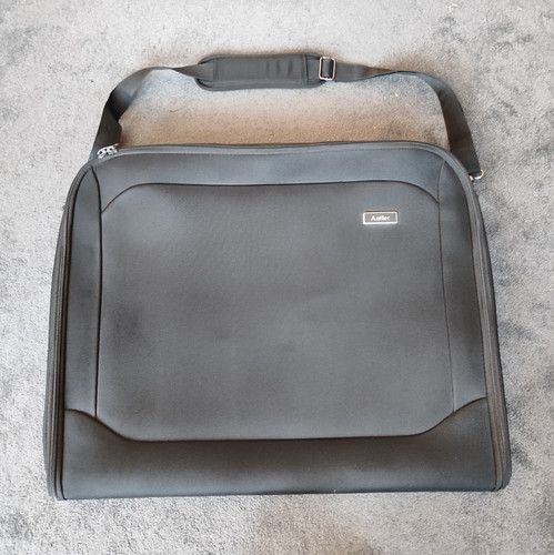Antler black soft - soft, carrier