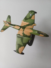 Atlas Editions Diecast 1:144 Martin B57 Canberra USAF & Info Leaflet