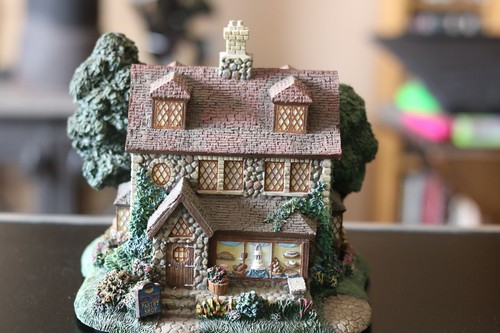 Thomas kinkade hawthorne - thomas,