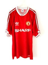 Manchester united home shirt - united,