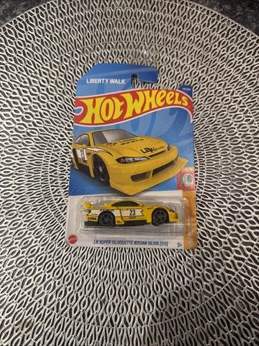 Hot wheels super silhouette - lb,
