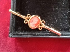 Vintage Gold Tone Brown  Cameo Bar Brooch 