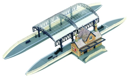 Hornby station terminus - station,