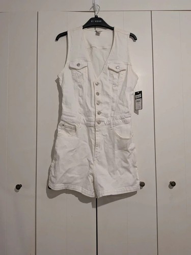 Brand new guess - brand,