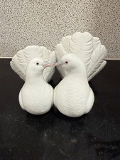 Lladro 1169 Couple of Doves