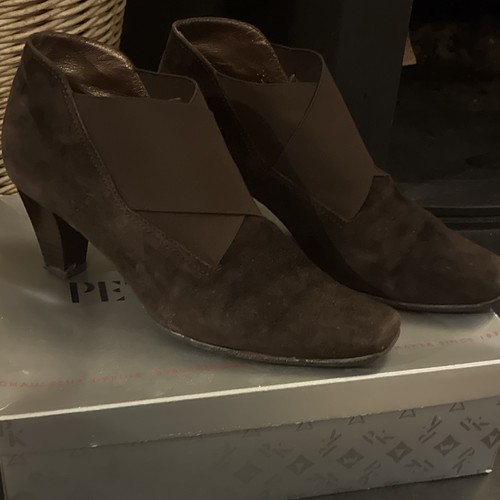 Peter kaiser belia brown - peter,