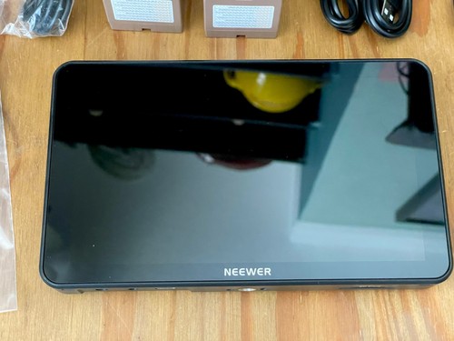 Neewer f700 7inch 2000nits - neewer,