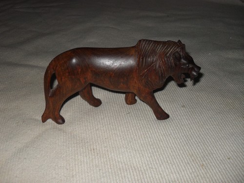 Wooden lion figurine well - lion, made