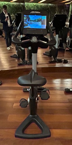 Life fitness platinum club - life,