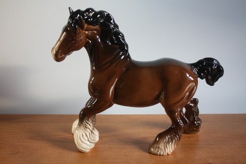 Royal doulton trotting - royal,