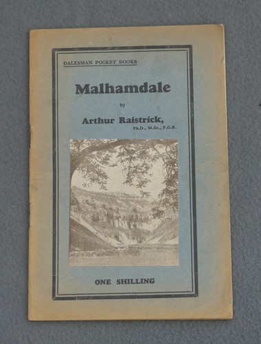 Vintage dalesman pocket - vintage, books