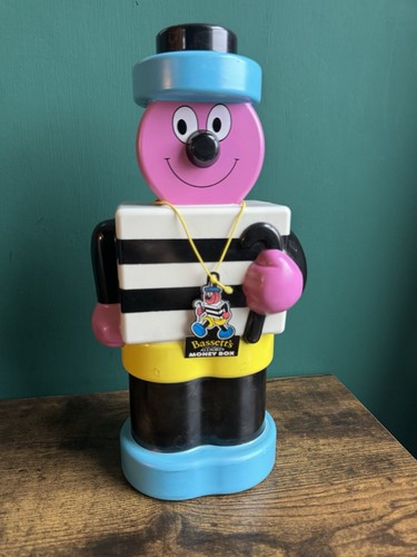 Retro bassetts money box - retro,