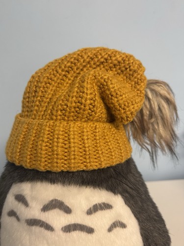 Mustard yellow ochre - ⁠mustard,