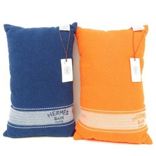 HERMES  Current beach cushion