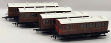 LBSCR Genisis Coaches 4 coach