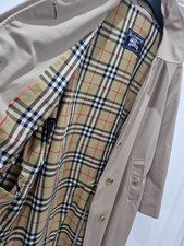 Burberry Ladies Trench Coat 