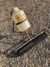 Gardening - Liquid Lawn Feed dispenser 