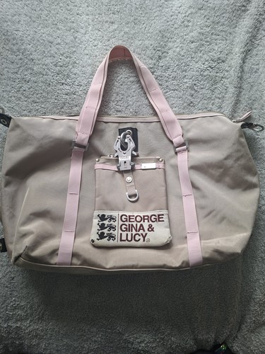 George gina lucy y2k utility - gina,