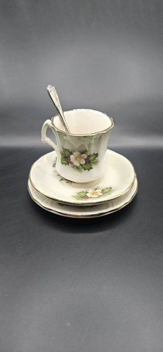 Royal worcester palissy petite - royal,