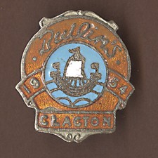 BUTLINS CLACTON 1954 ORANGE ENAMEL PIN BADGE